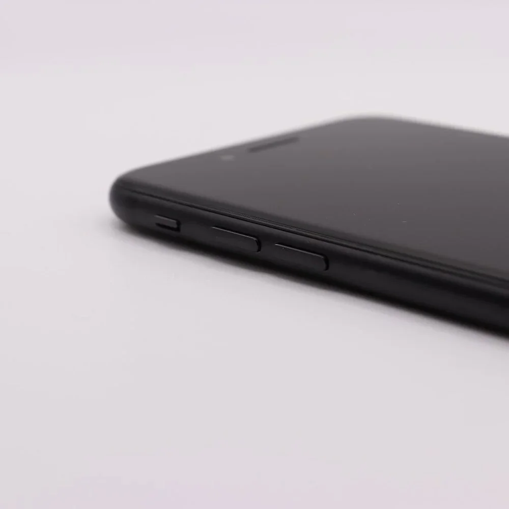 iPhone 7 UNLOCKED Great condition